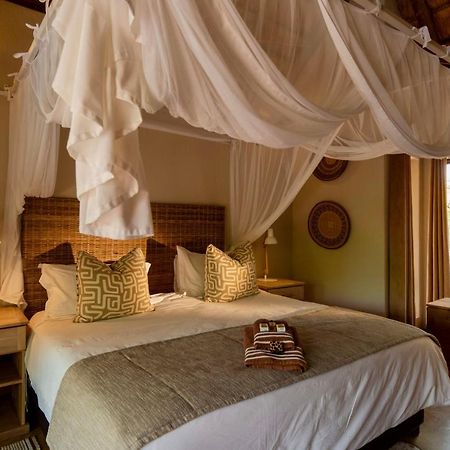 Giraffe Lodge Hoedspruit Exterior foto